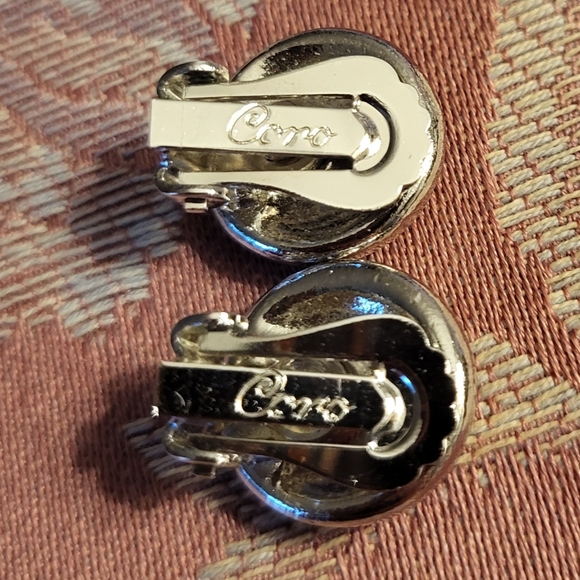 Vintage Coro Rhinestone Clips - Picture 2 of 2
